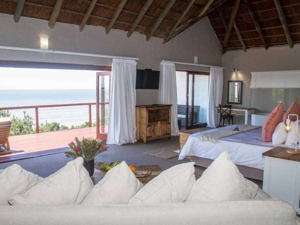 Honeymoon-Suite-5