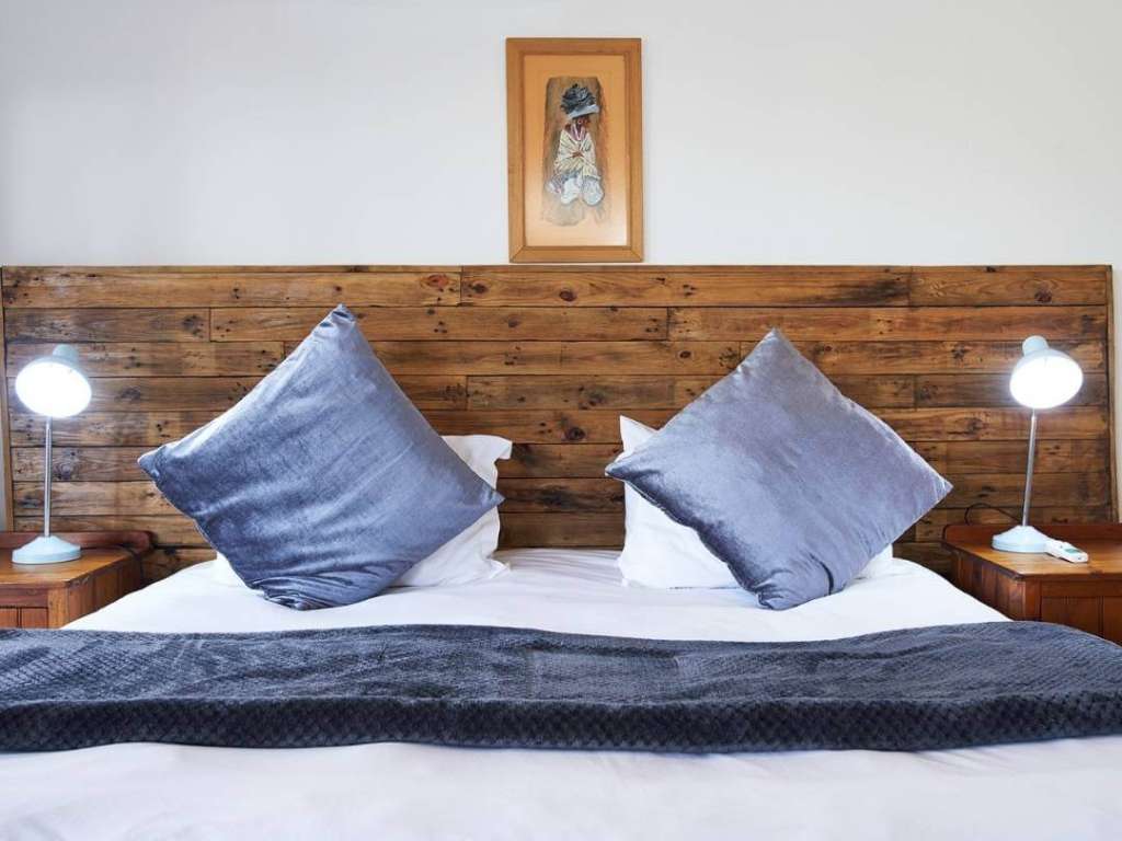 Kingfisher-Family-Suites-4
